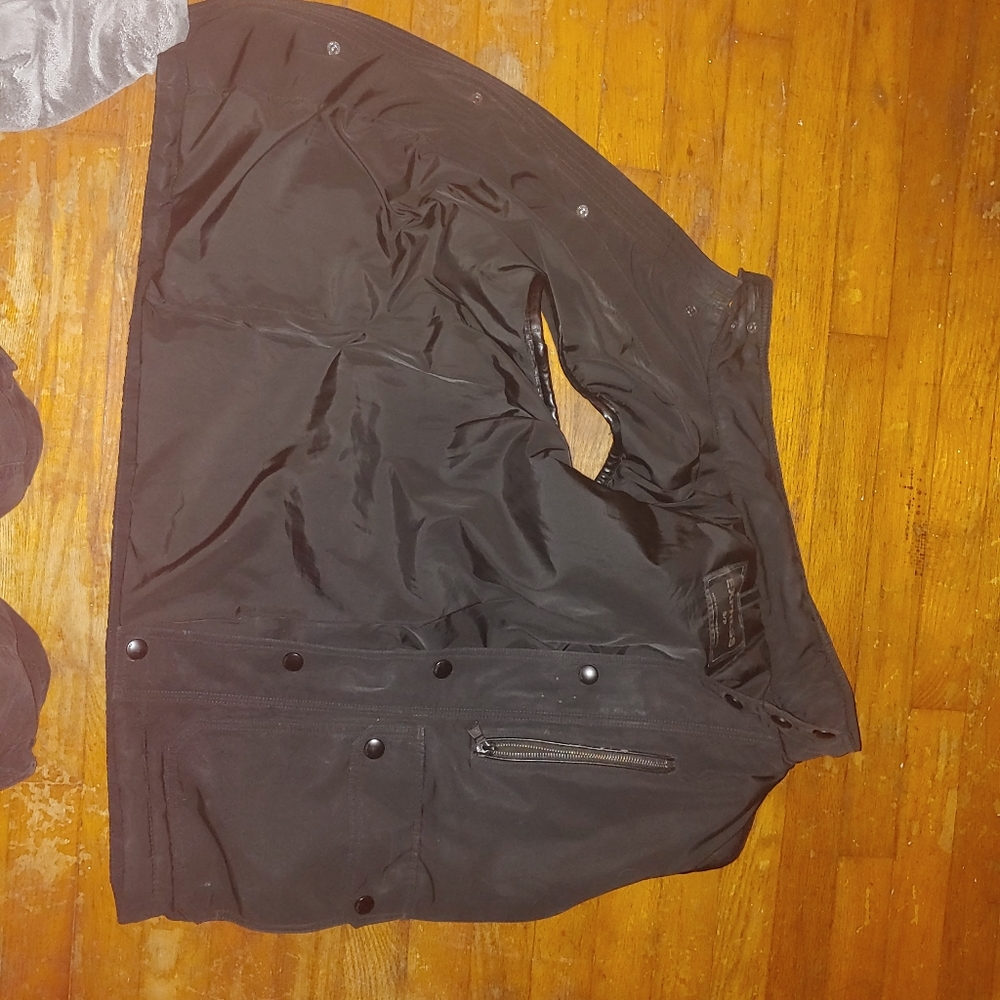Express mens vest